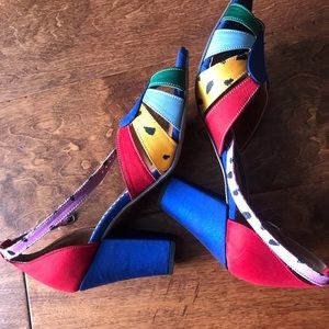 Designer Shantall Lacayo colorful shoes size 7